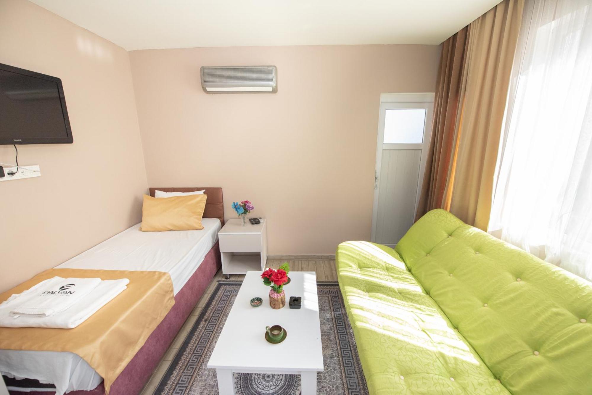 Palvan Hotel Antalya Exterior photo